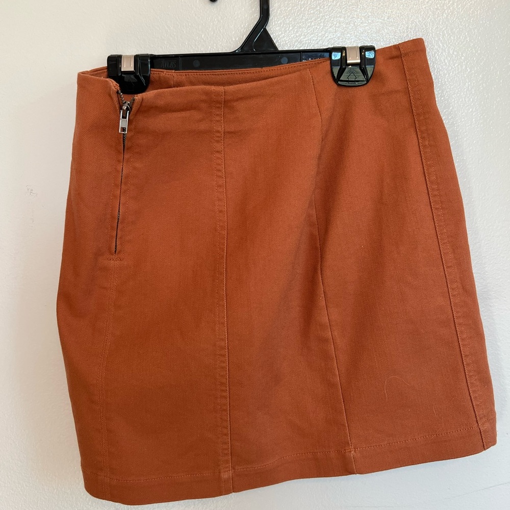 Forever 21 skirt